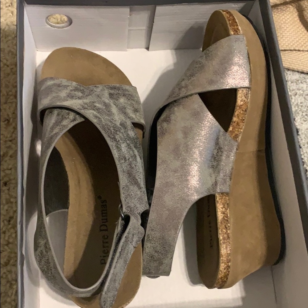 Pewter wedge